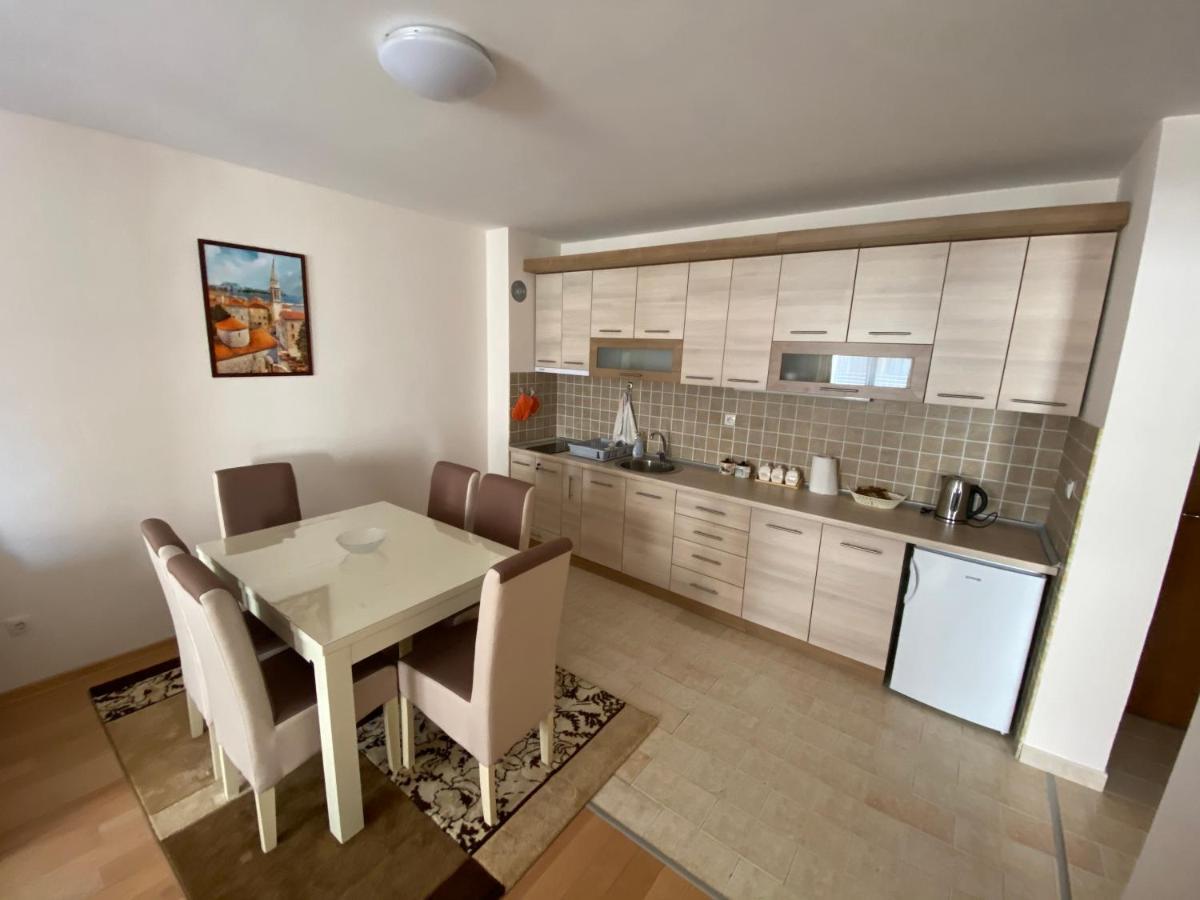 Apartman Bozur วรินรัชกา บานยา ภายนอก รูปภาพ