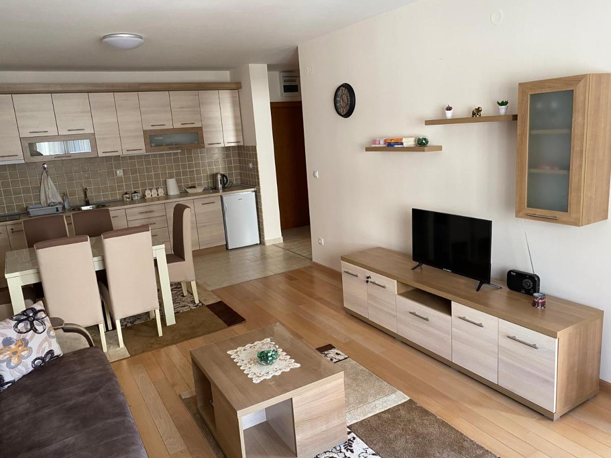 Apartman Bozur วรินรัชกา บานยา ภายนอก รูปภาพ
